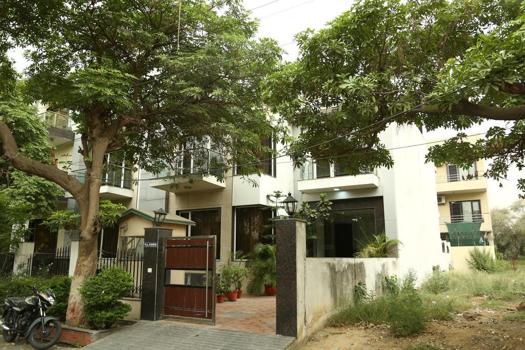 Imperial Apartment Fortis Gurgaon Bagian luar foto
